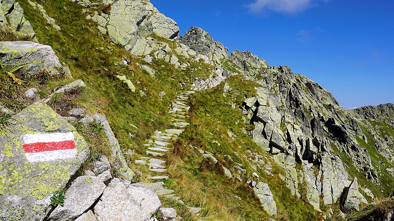 Orla Perć między Buczynową Przełęczą a Małą Buczynową Turnią